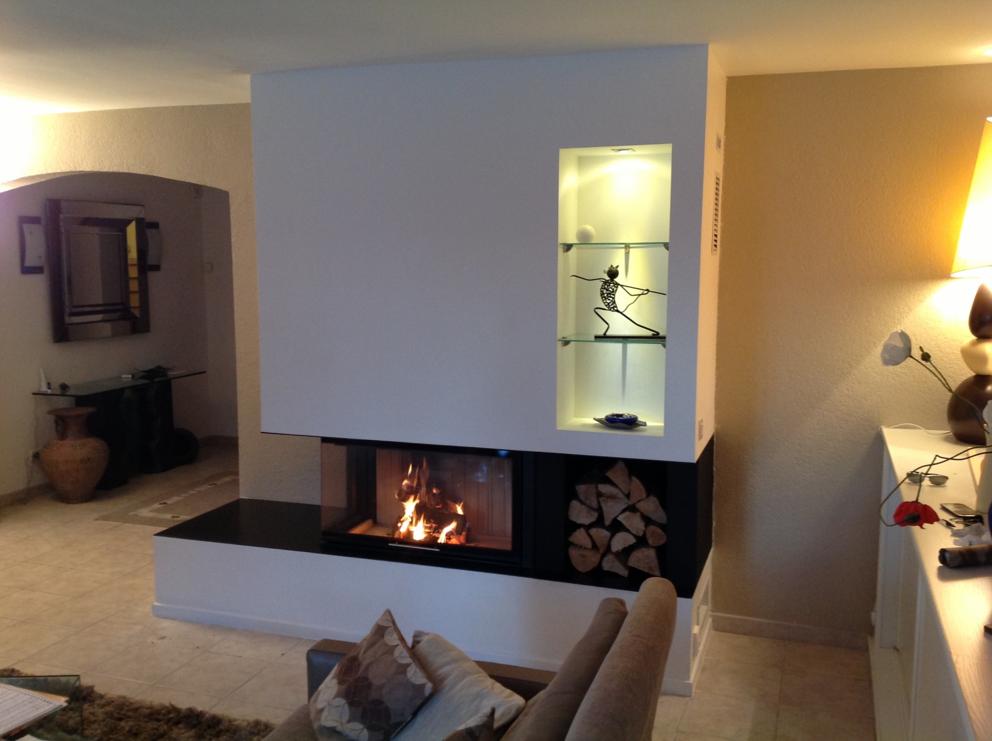 24-7.jpg Wood fireplace corner 002 - Image 1