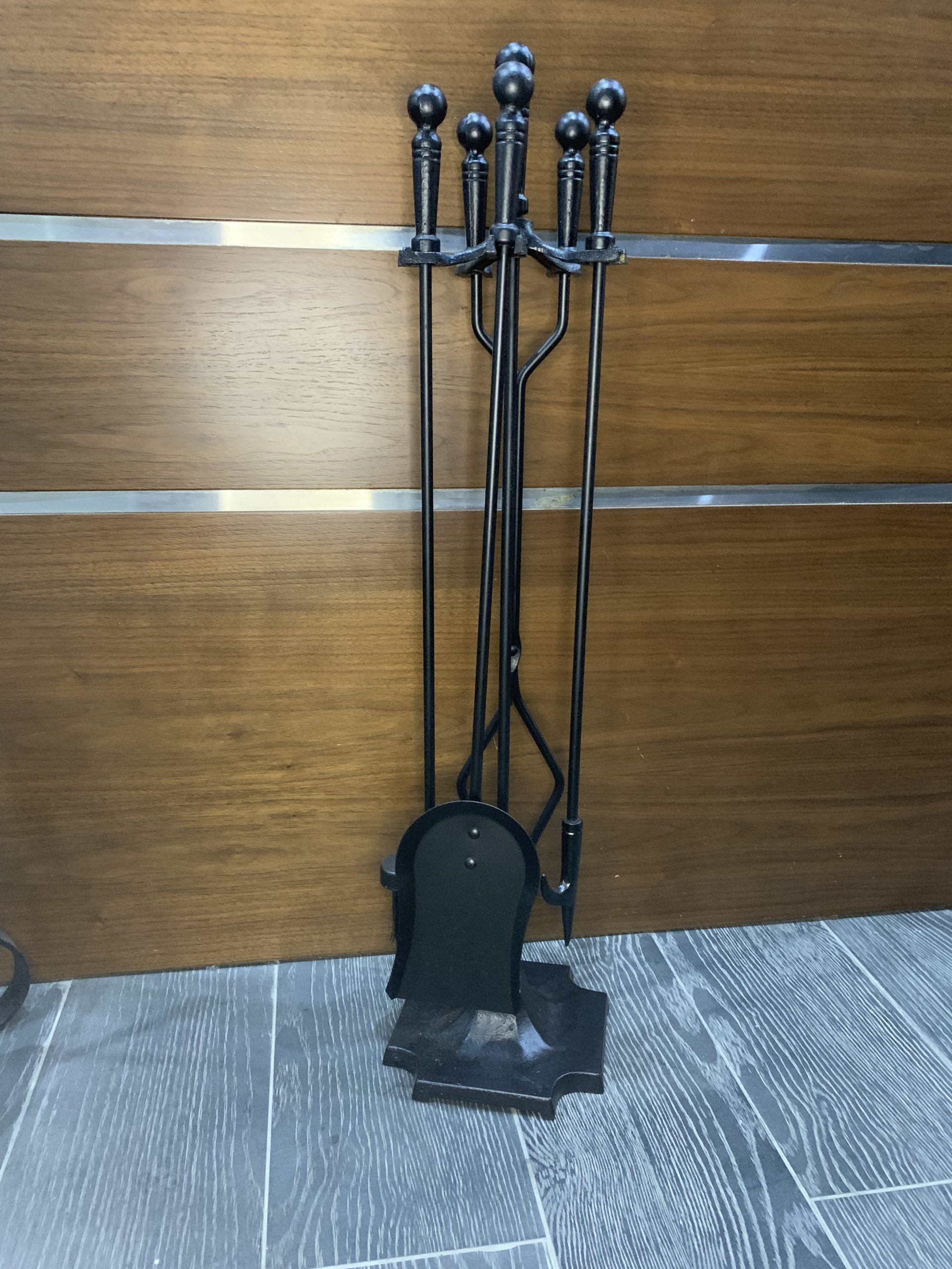 IMG_6723-scaled-1.jpg fire tools f565 black - Image 1